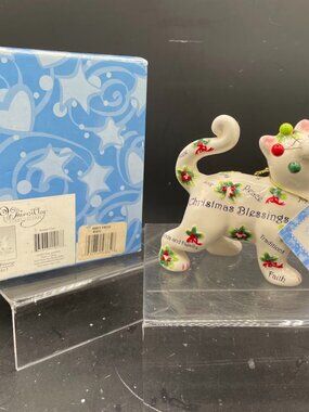 2007 Amy Lacombe Whimsiclay Christmas Blessings #11017 Holiday Prancing Cat in B